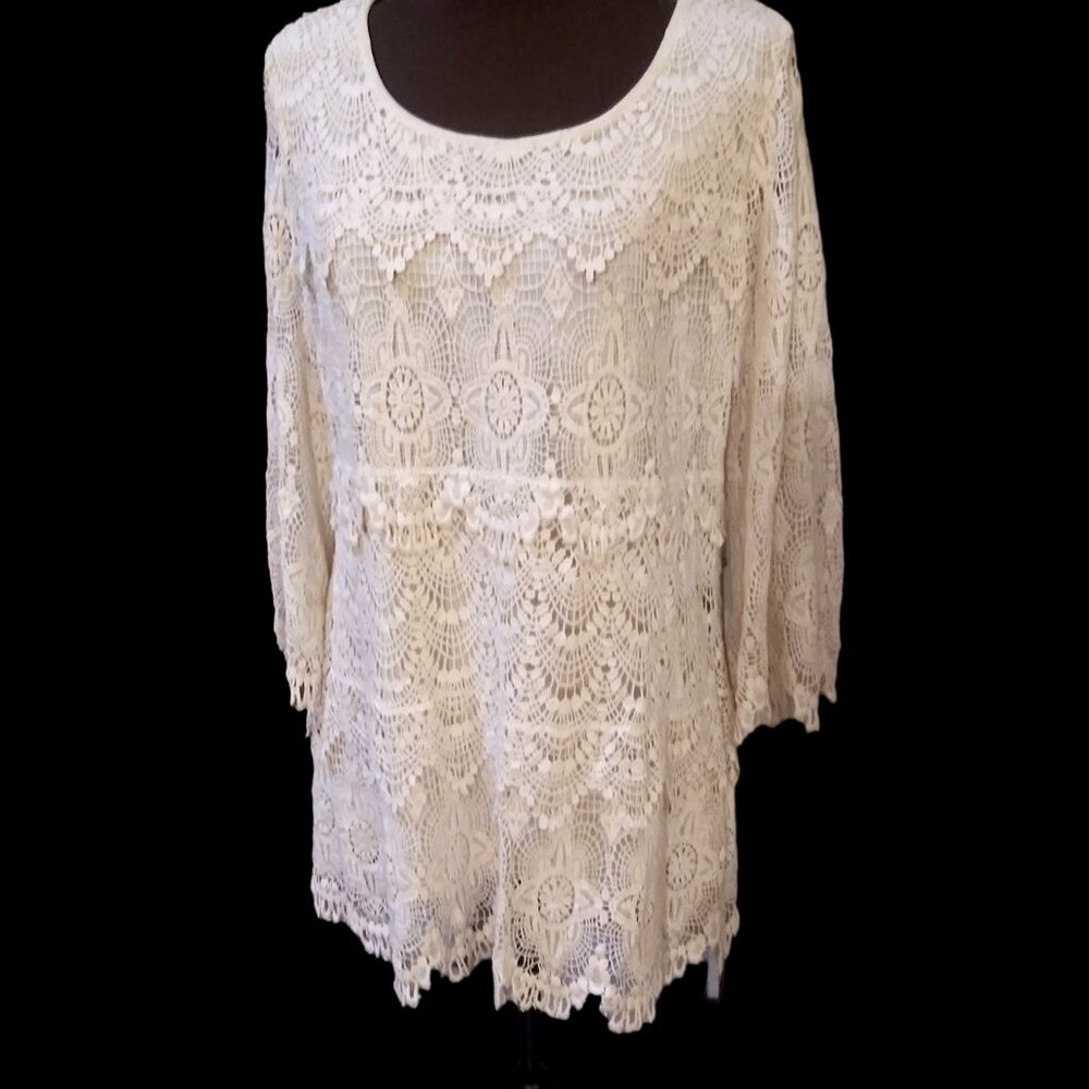 V Christina Women’s  Crochet Layered Tunic, Lacy Tunic Size XL, Plus Size Women